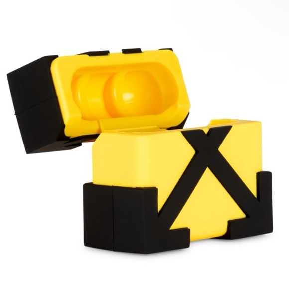 NIB Off-White (pick color) Arrow AirPods case unisex tech accessory - Picture 8 of 11